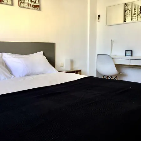 Centro Y Playa Apartment *