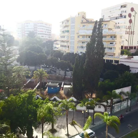 Centro Y Playa Apartment *